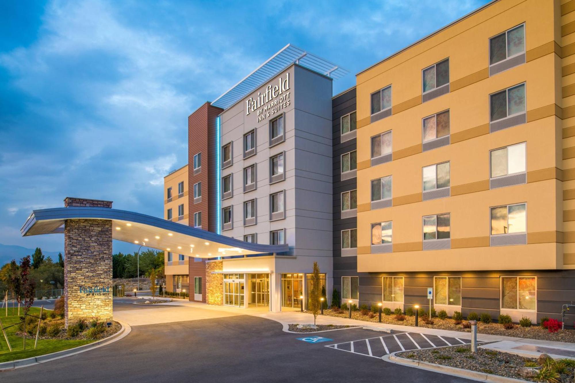 Fairfield Inn & Suites By Marriott Уэнатчи Экстерьер фото