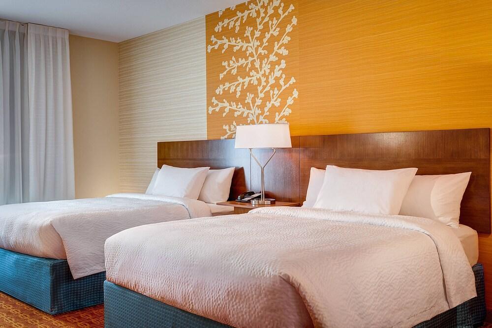 Fairfield Inn & Suites By Marriott Уэнатчи Экстерьер фото